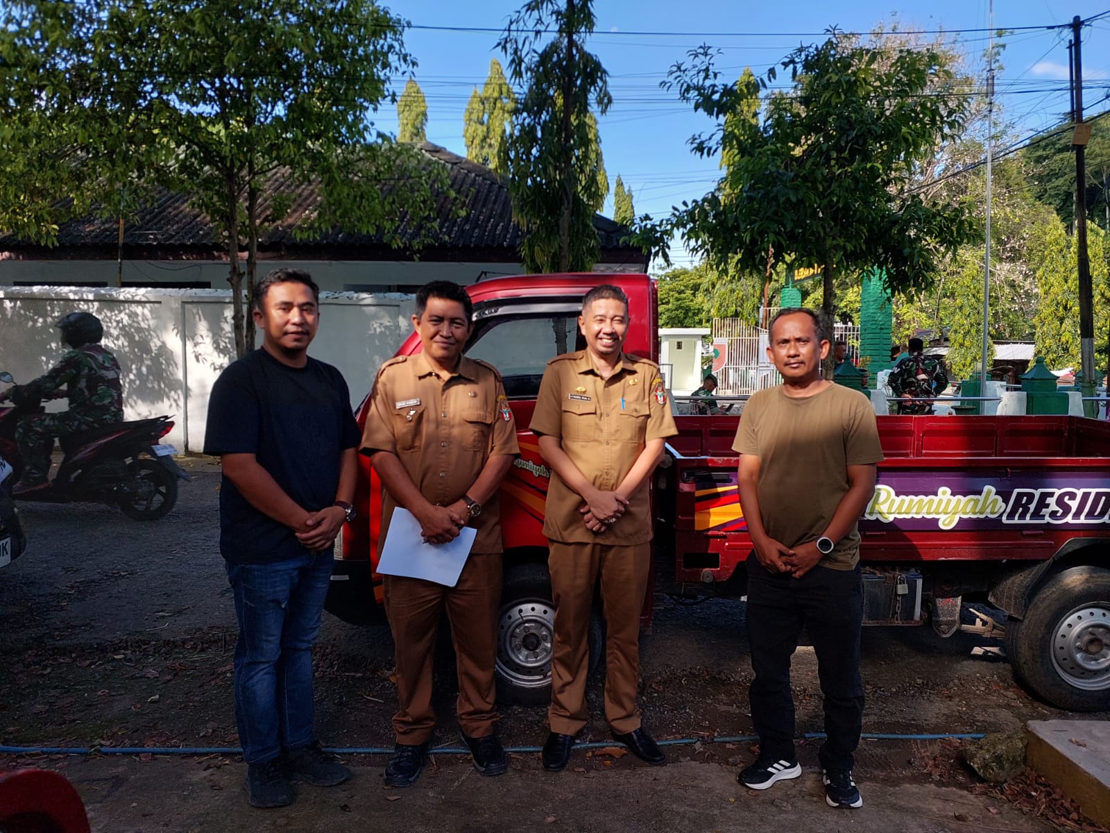 Program PUBER SAPU Wajo Dapat Dukungan Developer, Dua Perusahaan Serahkan Mobil Angkut Sampah