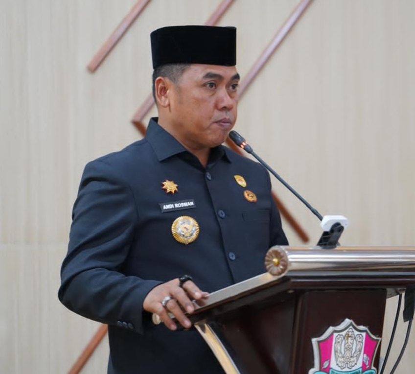 Bupati Wajo Terima Rekomendasi LKPJ 2025, Janji Evaluasi Kinerja dan Anggaran