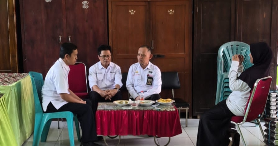 Guru & Tendik UPT SMAN 1 Wajo Sukses Setor Hafalan Juz 30 ke Kacabdis Wilayah IV