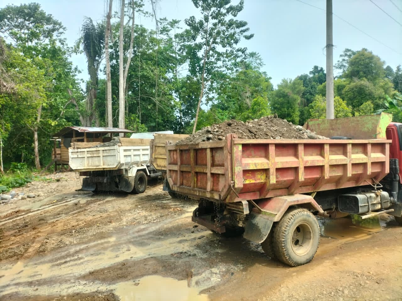WARGA BANTAH ADA TAMBANG EMAS DI BAJO BARAT, SEBUT AKTIVITAS YANG TERLIHAT MERUPAKAN GALIAN C