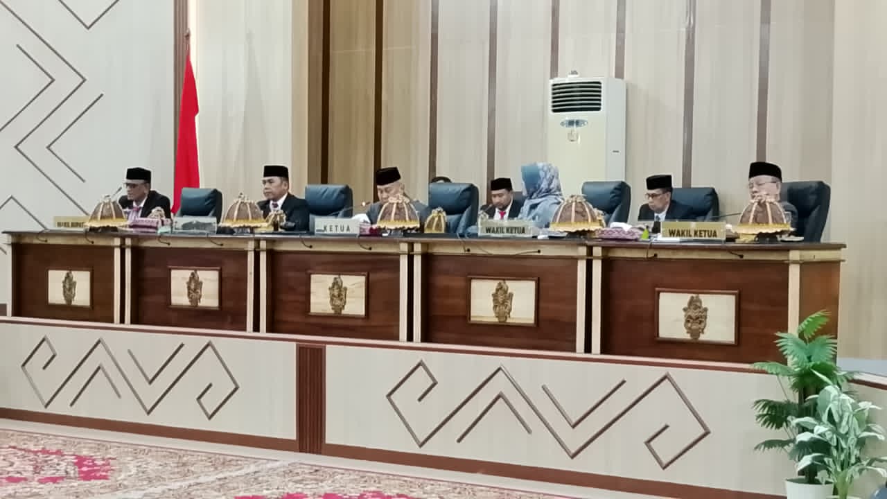 Rapat Paripurna DPRD Wajo: Bupati Paparkan Ranperda Perubahan Struktur OPD