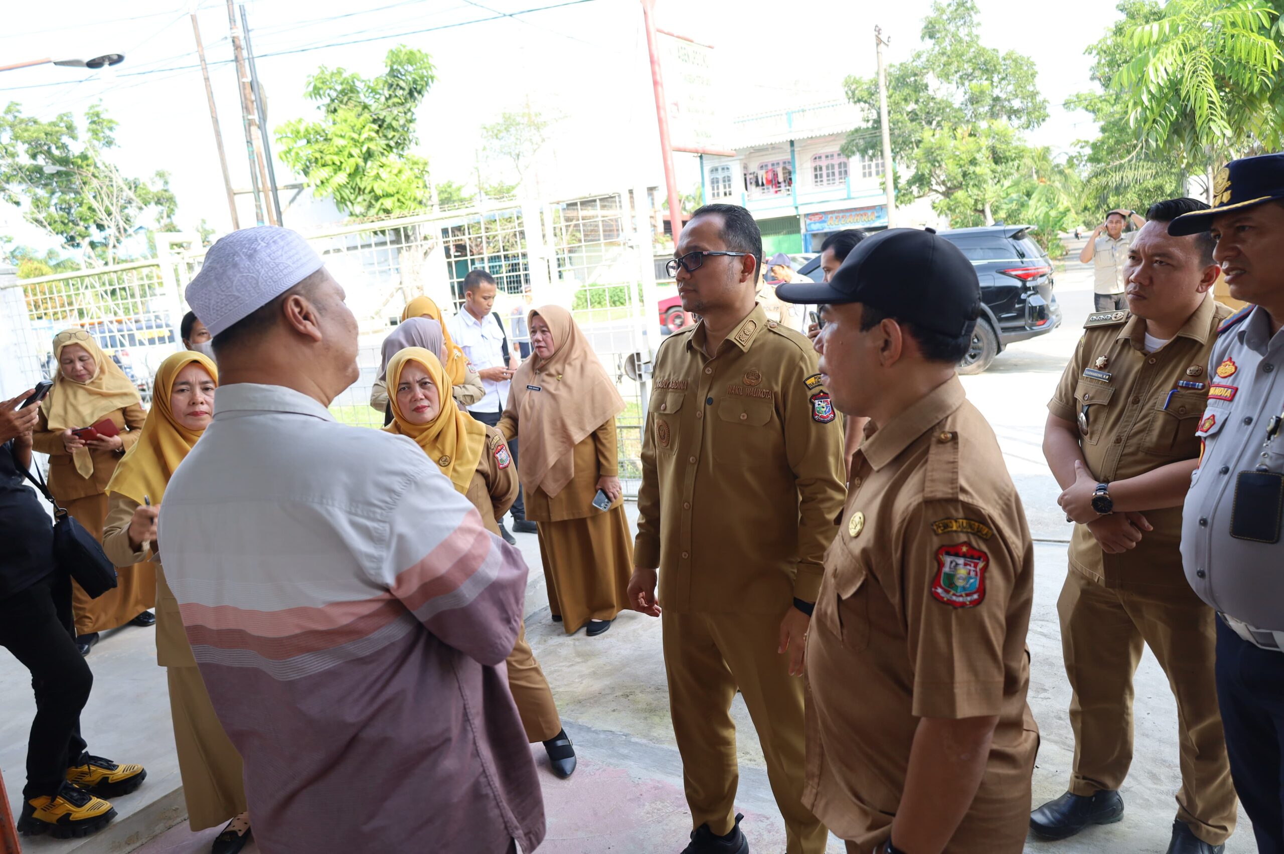 Kelangkaan LPG 3 Kg, Plh Wali Kota Tanjungbalai Sidak SPBE
