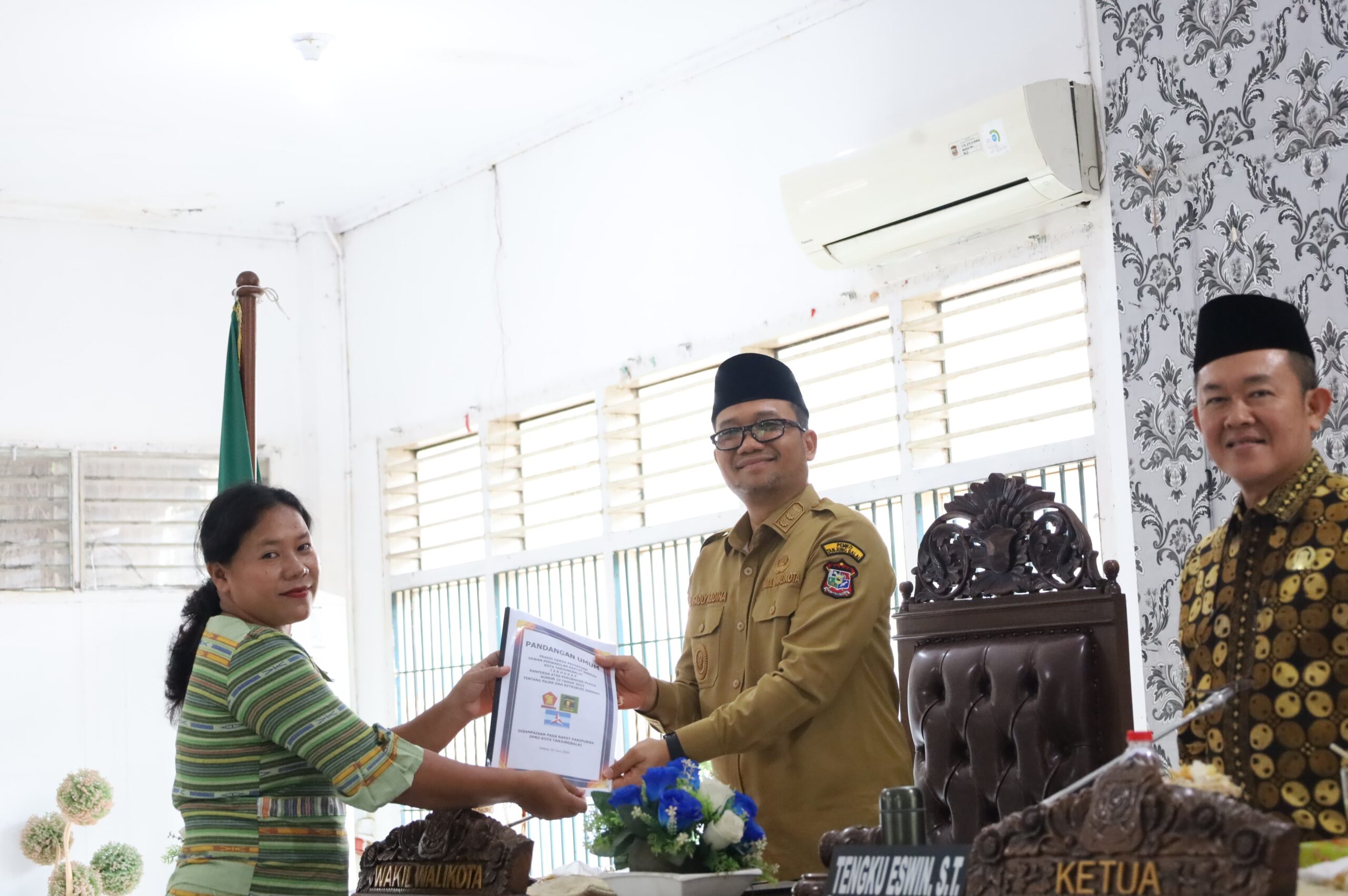 Plh Wali Kota Tanjungbalai Hadiri Rapat Paripurna DPRD