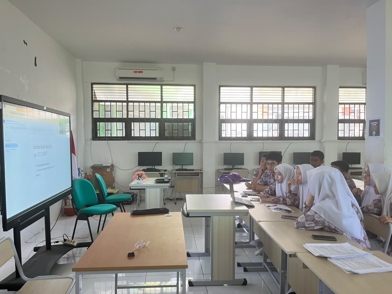 Murid SMA Negeri 2 Enrekang Ikuti LCC Empat Pilar MPR RI Tahun 2026