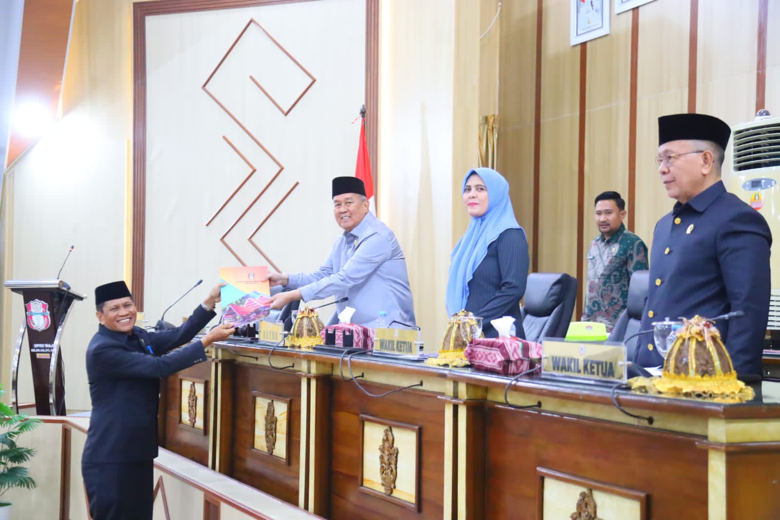 Lindungi Pekerja Rentan, DPRD Wajo Godok Perda Jaminan Sosial Ketenagakerjaan