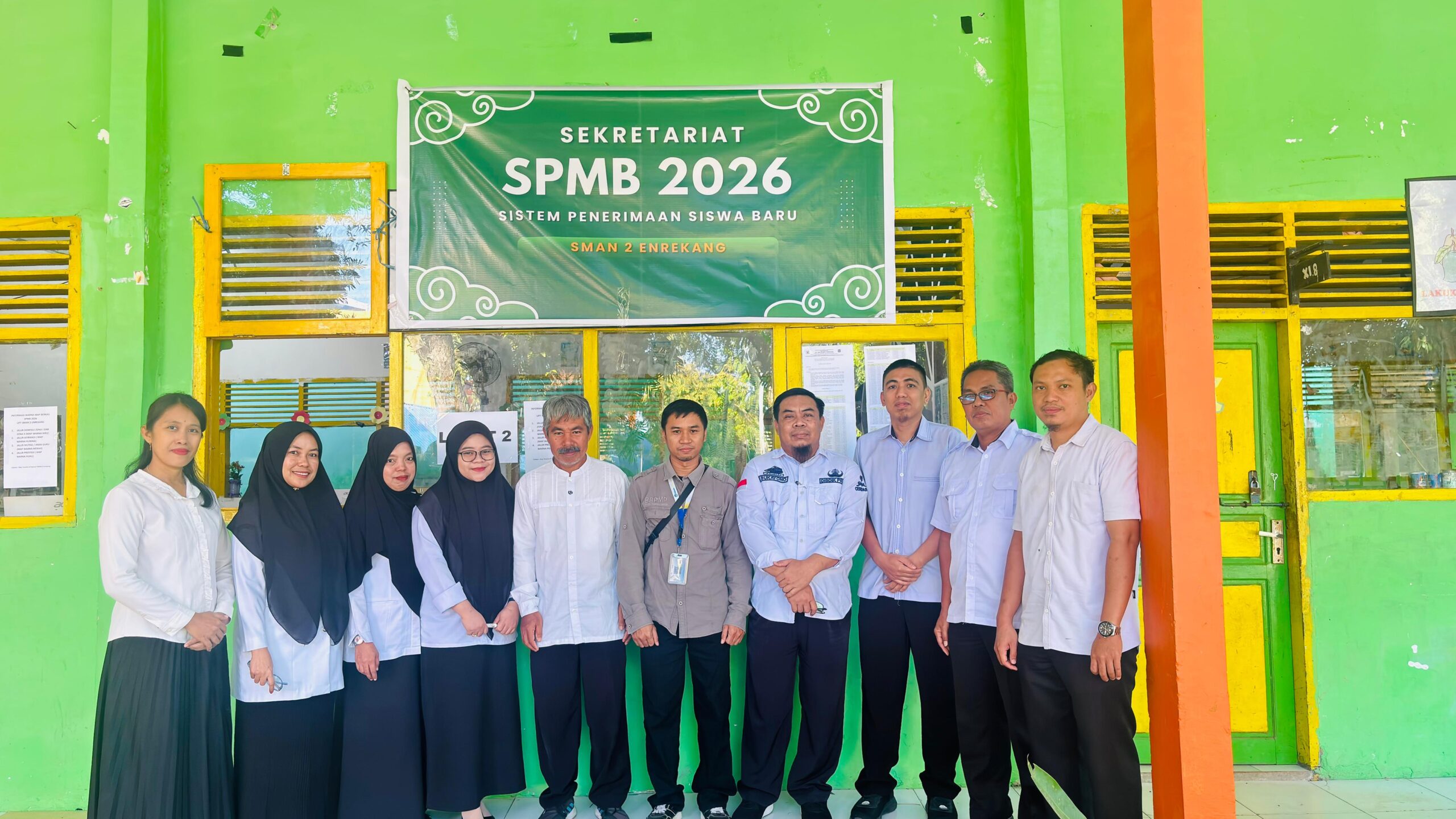 Tim BBPMP Monitoring Pelaksanaan SPMB di SMA Negeri 2 Enrekang