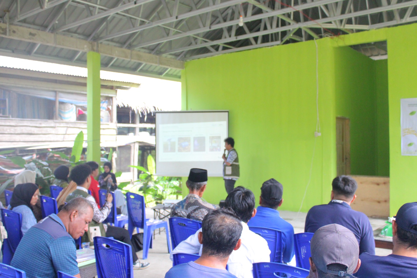 Pemerintah Desa dan Kecamatan Barebbo Perkuat Dukungan terhadap Program “Mannennungeng” UKM KPI Unhas