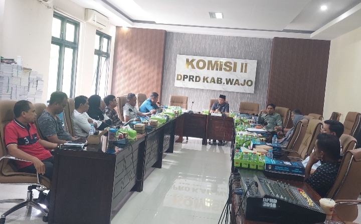 Komisi II DPRD Wajo Gelar RDP Bahas Kesiapan Daerah Hadapi PENAS Petani Nelayan XVII di Gorontalo