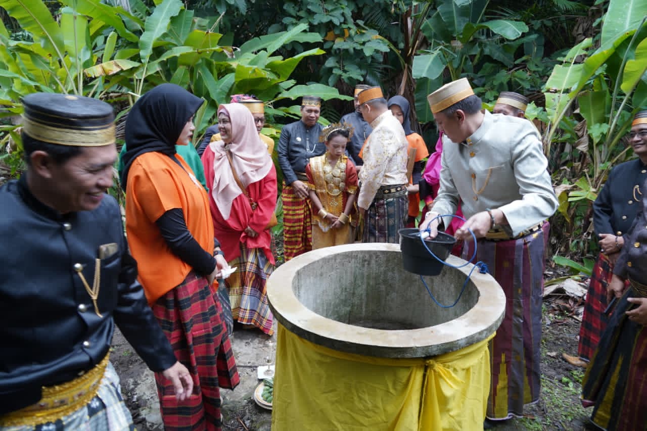Mallekke Wai, Saat Air Suci dan Warisan Leluhur Menyatu dalam Perayaan Hari Jadi Luwu ke-67