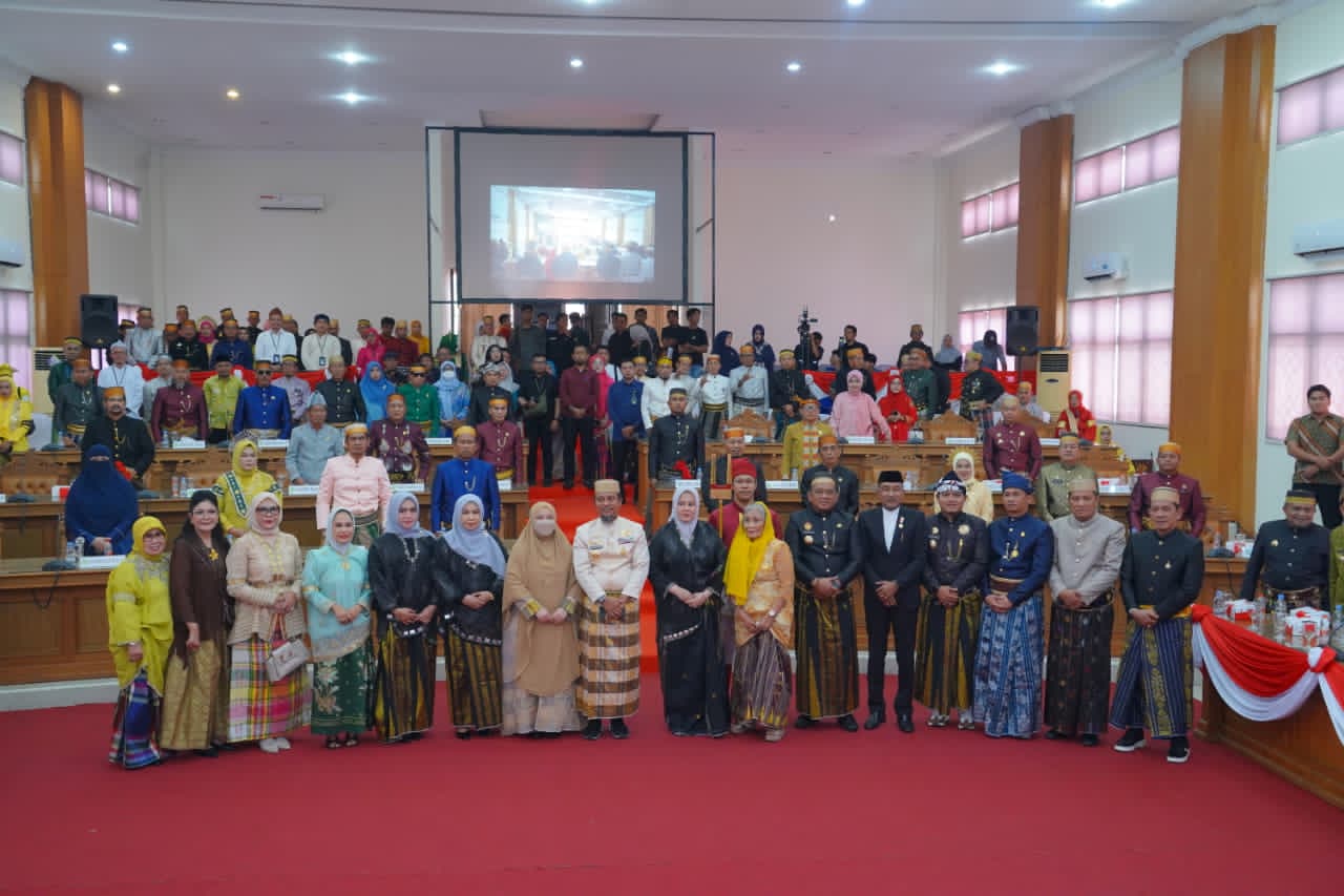 Rapat Paripurna Hari Jadi ke-67 Kabupaten Luwu, Momentum Perkuat Sinergi Membangun Daerah yang Maju, Mandiri, dan Berkarakter