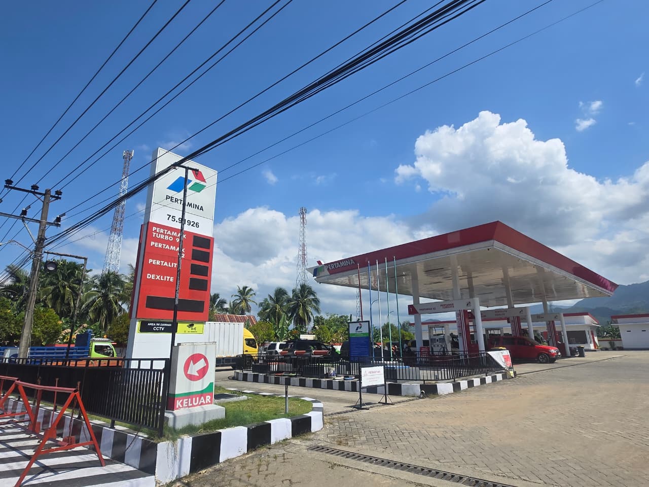 Diduga Terjadi Penyimpangan BBM Subsidi di SPBU Lare-lare, Pelangsir Kuasai Solar