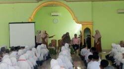 Kunjungan Kepala Cabang Dinas Pendidikan Wilayah X di Hari Kedua MPLS SMA Negeri 2 Enrekang