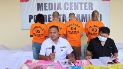 Sepekan Jelang Persiapan Nikah, Pasangan Calon Pengantin Digerebek Saat Pesta Sabu di Mamuju