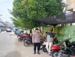 Bhabinkamtibmas Polsek Tanjungbalai Selatan Ajak Warga Jaga Keamanan Lingkungan dan Lawan Hoaks