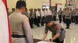 Kapolres Polman Pimpin Upacara Penyerahan Jabatan Wakapolres Polman