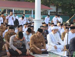 Antisipasi Kekeringan, Pemkab Wajo Gelar Salat Istisqa Bersama Ribuan Jamaah