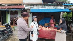 Bhabinkamtibmas Sei Merbau Sambangi Warga Tanjung Balai, Imbau Jaga Kerukunan