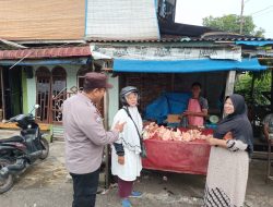 Bhabinkamtibmas Sei Merbau Sambangi Warga Tanjung Balai, Imbau Jaga Kerukunan