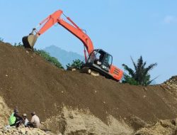 Kades Marinding Angkat Suara, Keselamatan Warga Lebih Berharga dari Emas