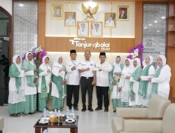 Wali Kota Tanjungbalai Terima Audiensi Muslimat PD Al Washliyah