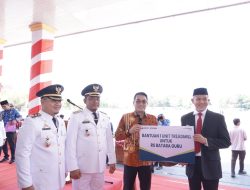 Usai Upacara HUT ke-81 RI, Pemkab Luwu Serahkan Penghargaan, Bantuan dan Perjanjian Kerja Sama