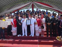 Momen HUT ke-81 RI, Masyarakat Mamasa Pecahkan Rekor Dunia Serup Kopi dari Cangkir Bambu