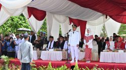 Semarak HUT-81 Kemerdekaan RI, Wali Kota dan Wakil Wali Kota Tanjungbalai Sambut Arak Arakan dan Atraksi Pawai Karnaval