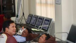 Semangat Kemanusiaan, Kapolres Luwu Ikut Donor Darah dalam Rangka HUT ke-81 Mahkamah Agung RI