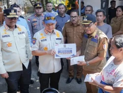 Mendagri Pastikan Bantuan Rumah Rusak Gempa NTT Segera Disalurkan