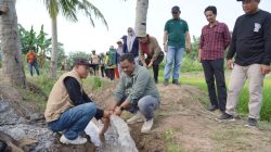 Bupati Luwu Kembali Salurkan Bantuan Pompa Air untuk Sawah Terdampak Kekeringan