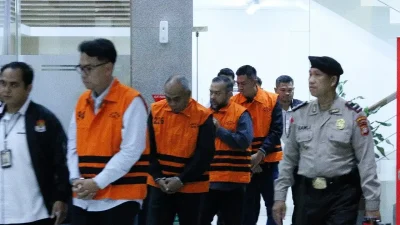 Rugikan Negara Rp223 Miliar, KPK Tahan 4 Tersangka Dugaan TPK Pengadaan Iklan di Bank BJB