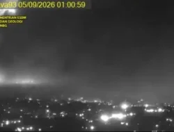 Abu Vulkanik Anak Krakatau Meluas ke Lima Provinsi, Status Masih Siaga
