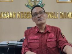 Kejari Polman Terima Tahap II Kasus Oli Palsu, Jaksa Siapkan tiga Pasal Dakwaan