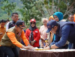 Bupati Luwu Sahkan 10 Desa Tangguh Bencana