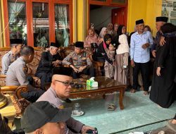 Wujud Kepedulian dan Solidaritas, Kapolres Luwu Melayat ke Rumah Duka Personel