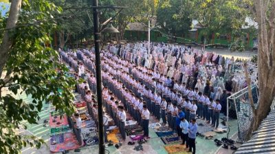 Shalat Istisqa’ di SMA Negeri 2 Enrekang