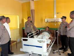 Bukan Sekadar Pimpinan, Kapolres Luwu Hadir Menguatkan Personel yang Terbaring Sakit