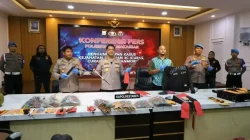 Bulan Agustus, Polrestabes Makassar Bekuk 47 Pelaku Kejahatan Jalanan! 191 Sajam Diamankan