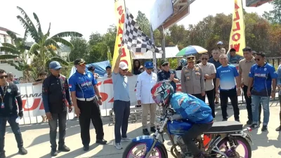 Siap Menyaksikan! Jalur Arteri Mamuju Resmi Jadi Sirkuit Drag Bike, Ini Pesan Gubernur SDK