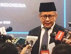 Masuk Wantimpres, Rocky Gerung Tegaskan Sikap Kritisnya Tetap Tak Berubah